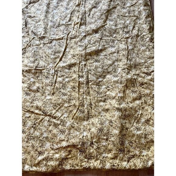 Small homemade quilt - Picture 3 of 9